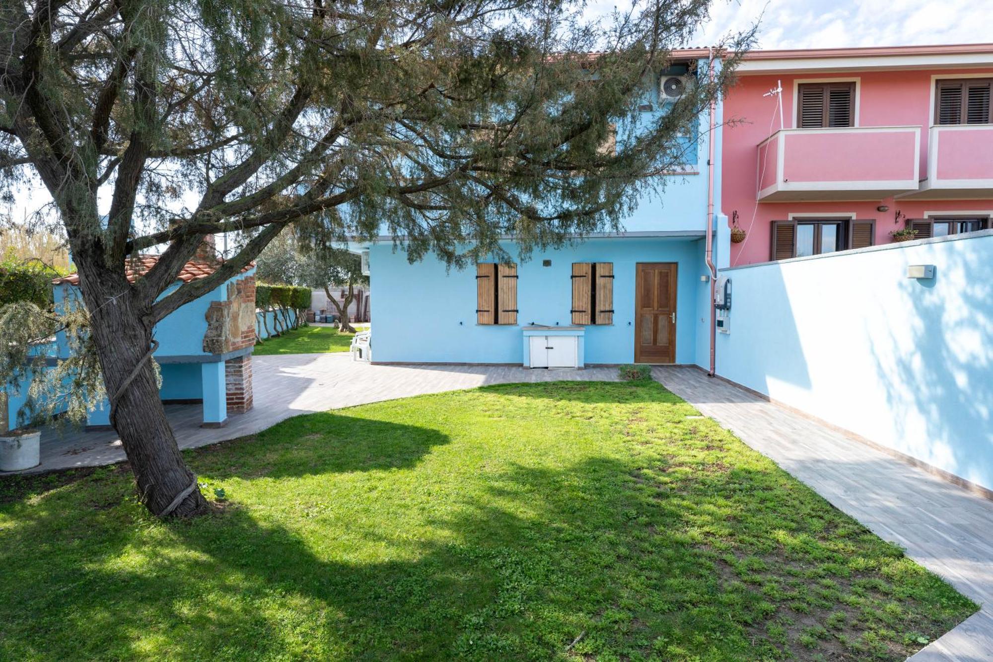 Casa Cao Appartamento "L'Ulivo" Nurachi Exterior foto